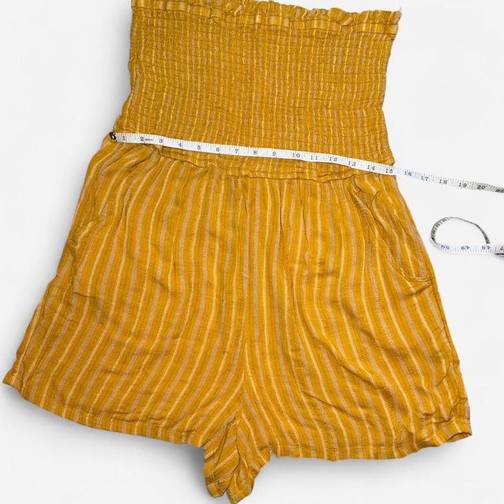 American Eagle Outfitters Yellow Sleeveless Smocked Romper Playsuit - Picture 4 of 7